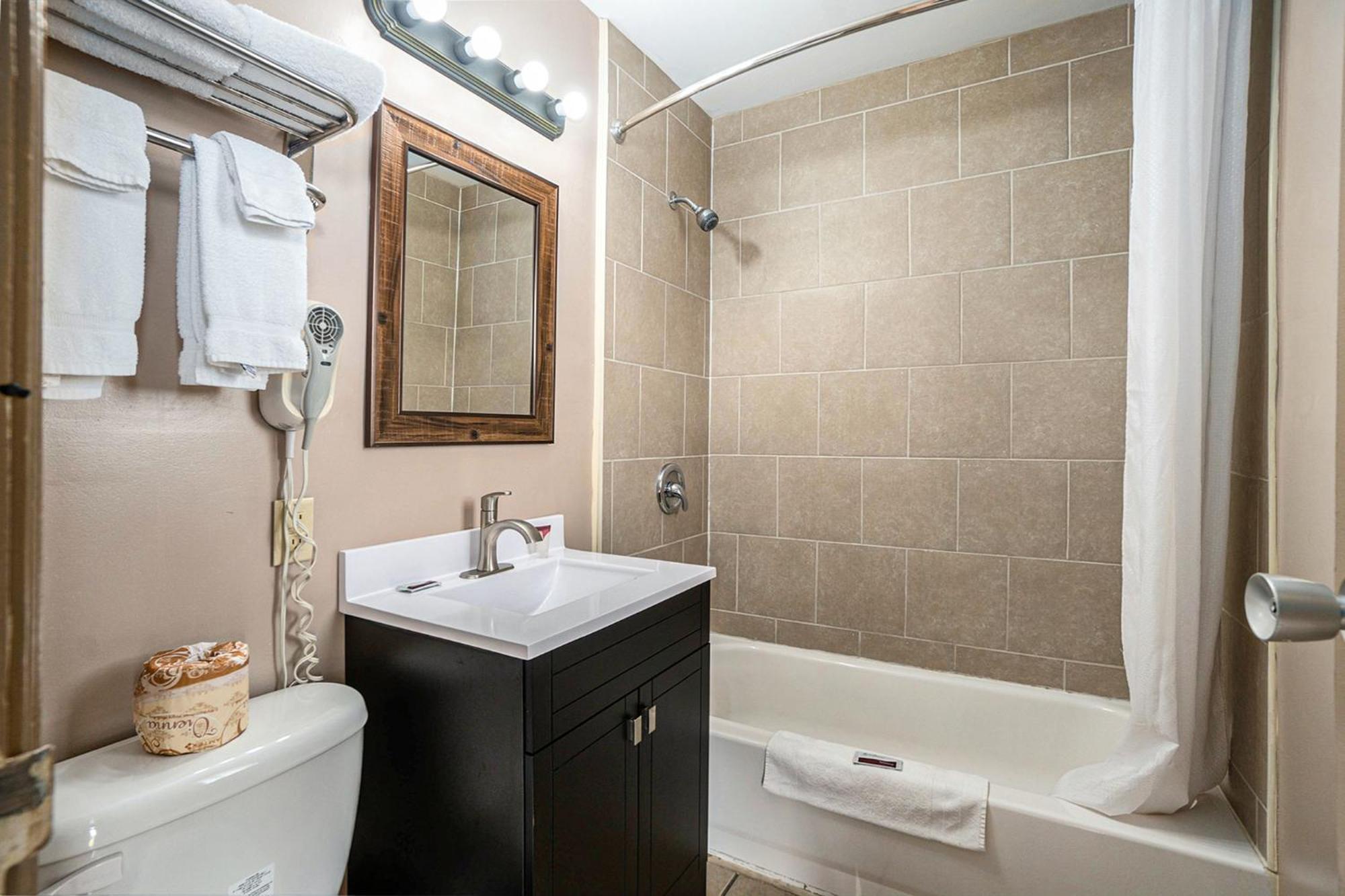 Great Lakes Inn & Suites Саут Хейвън Стая снимка